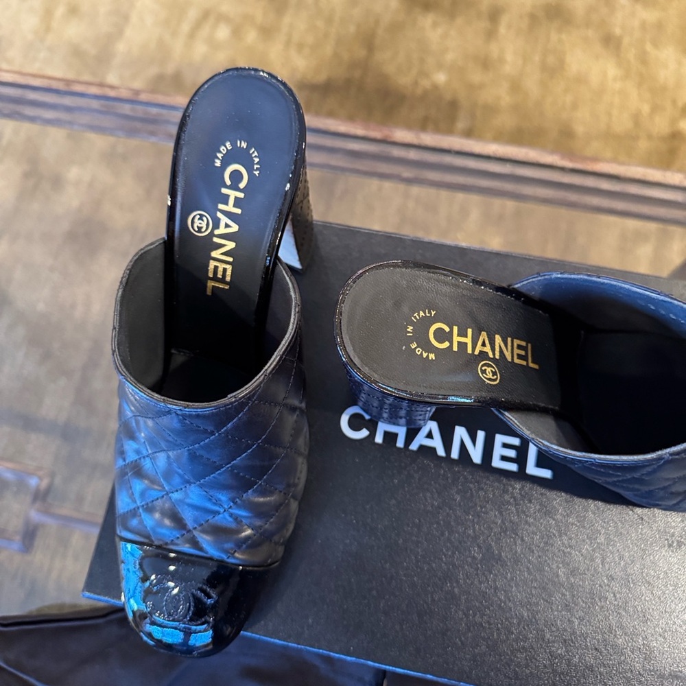 CHANEL Black Quilted Mules with Patent Toe - Picture 3 of 6